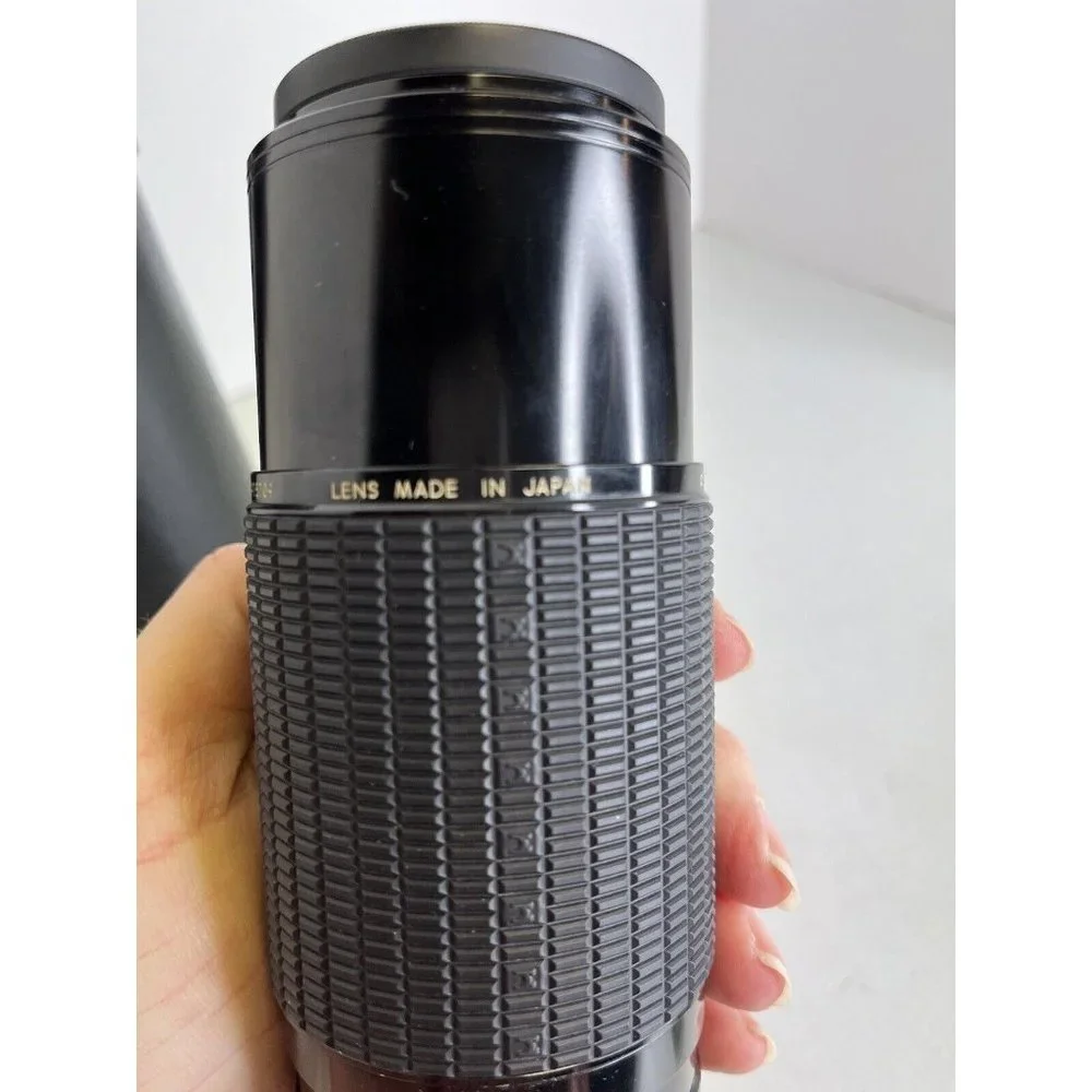 Sigma Zoom-8 Lens 1: 4-5 F=75-250mm Zoom Multi Coated Made In Japan 915709 Case